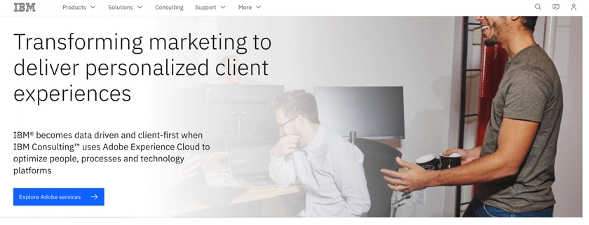 Captura de pantalla del sitio web de IBM, enfocado en inbound marketing B2B.
